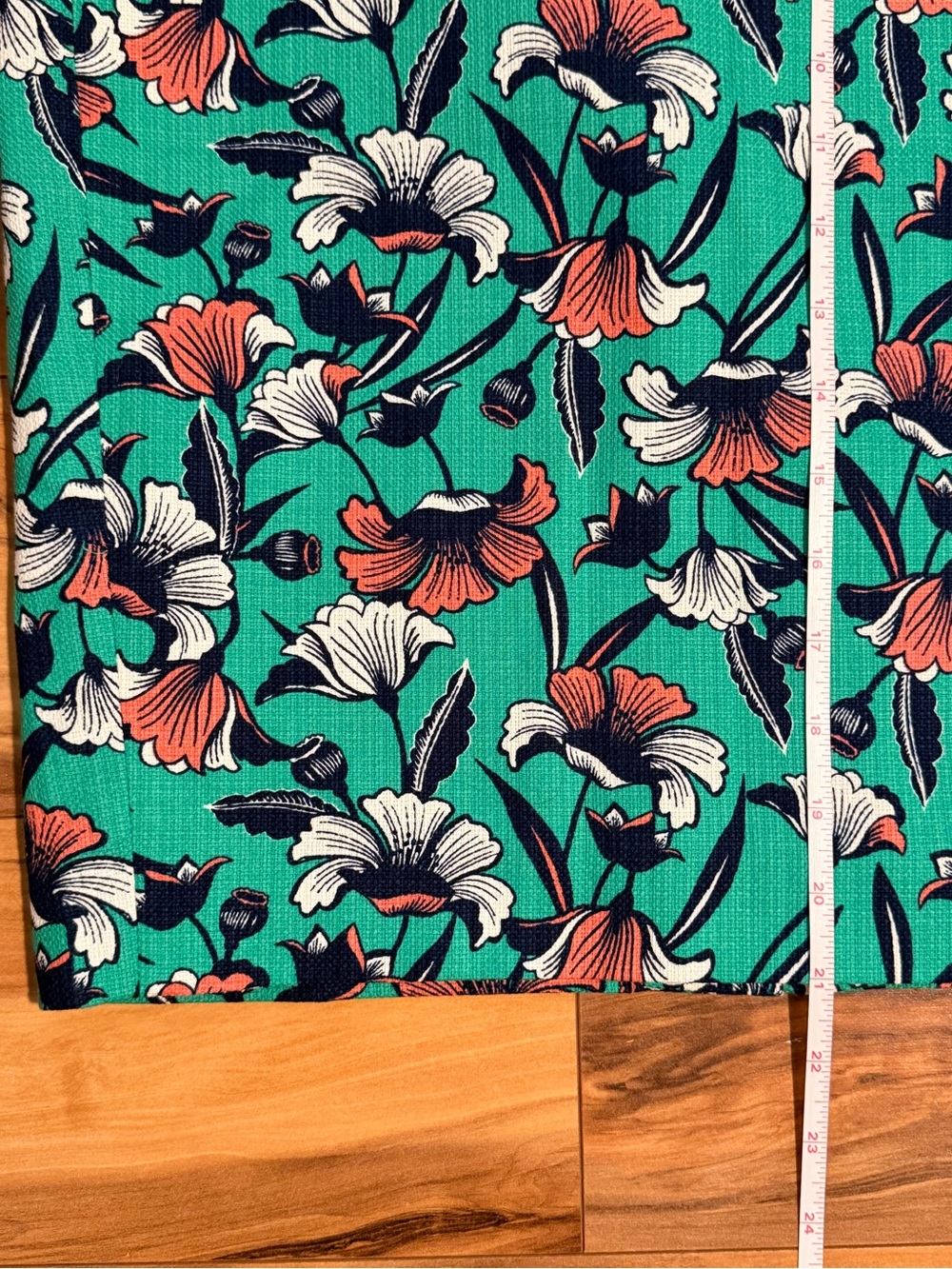 J Crew Floral Pencil Skirt in Emerald Green - Picture 6 of 7